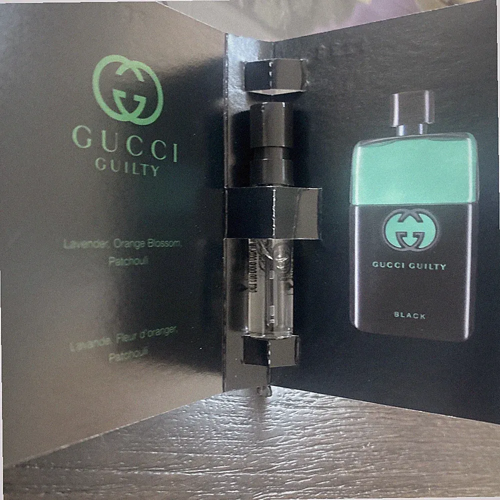 Gucci Guilty BLACK Eau De Toilette Pour Homme 0.15 oz TOTAL Fragrance 12 Pack￼